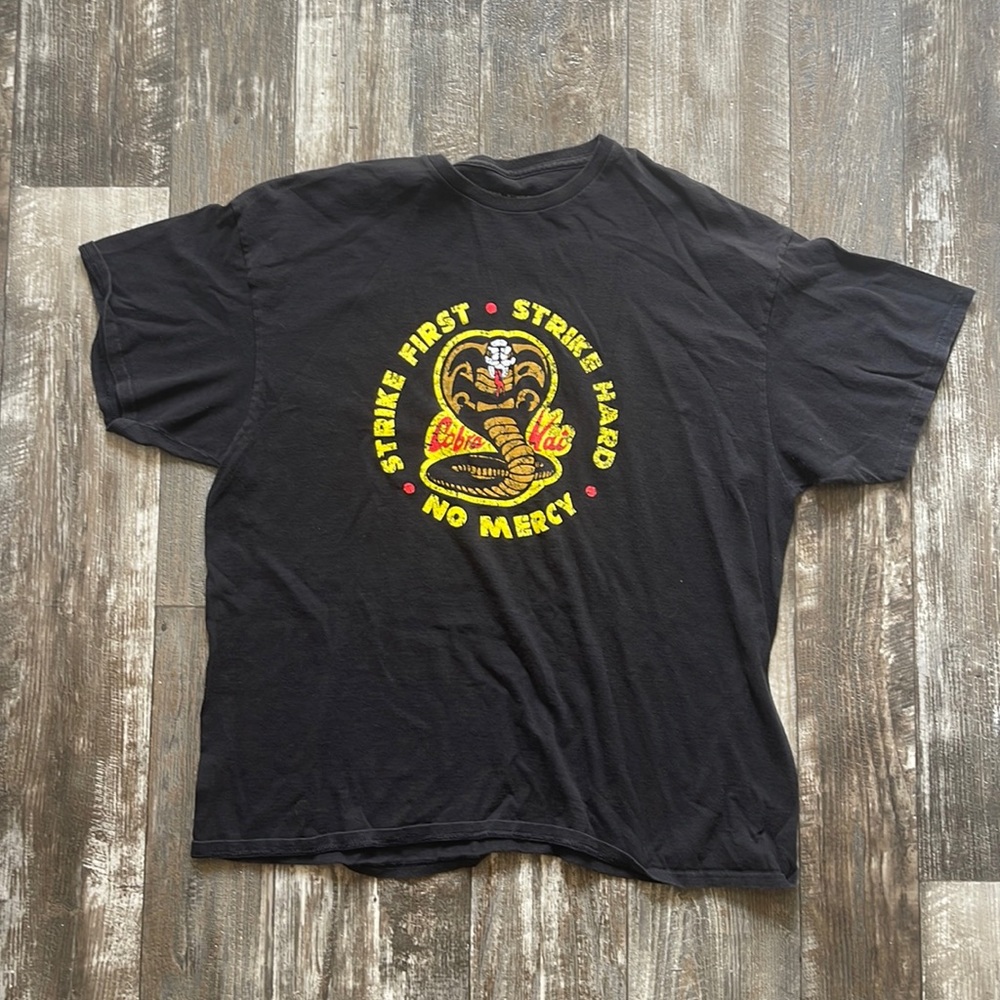 Mens Cobra kai t-shirt